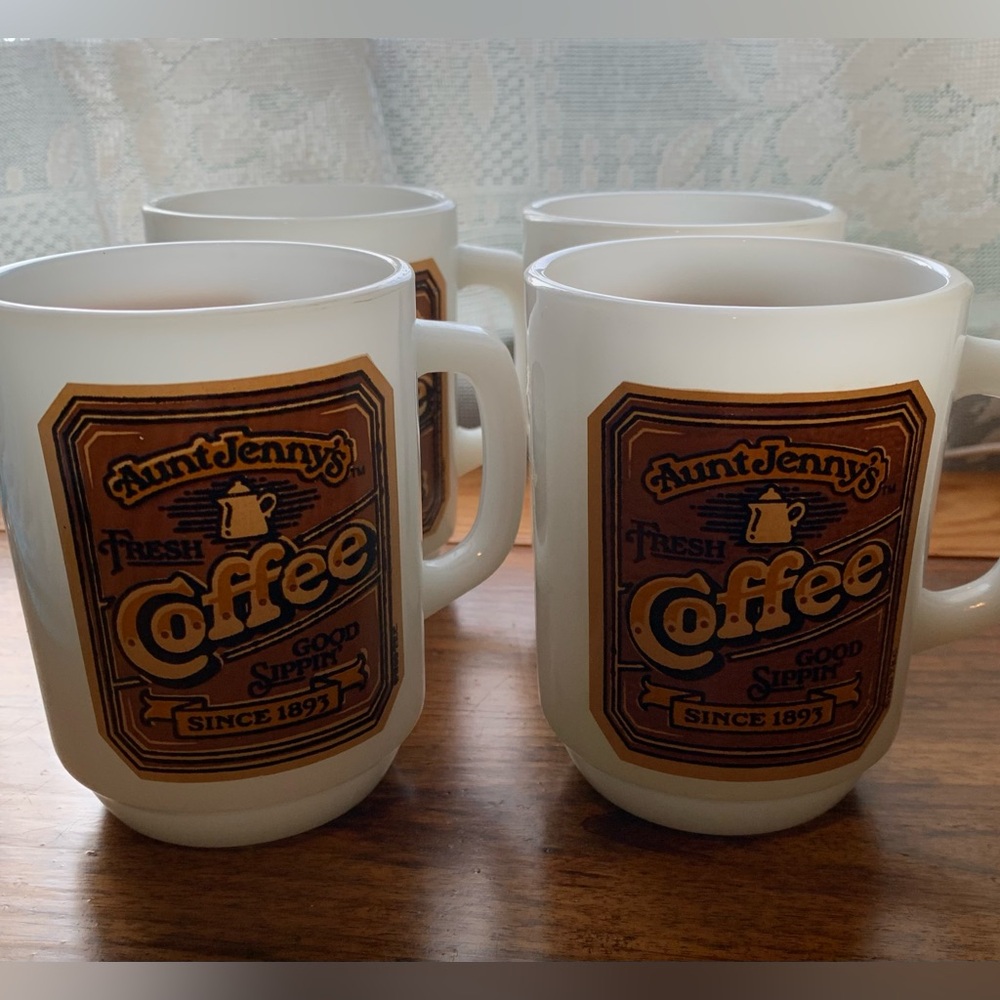 Set Of 4 Vintage Anchor Hocking Aunt Jenny’s Coffee Mugs / Cups Nostalgic